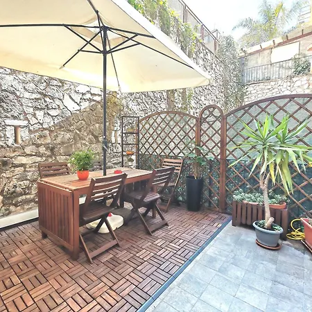 Piramide Charming Flat E Terrace Apartment *