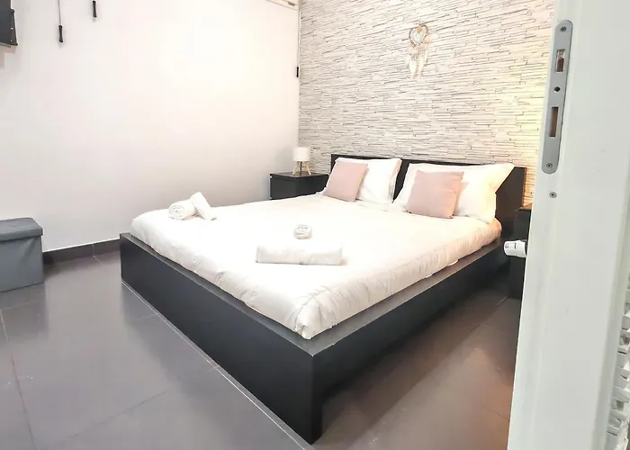 Piramide Charming Flat E Terrace Apartment *