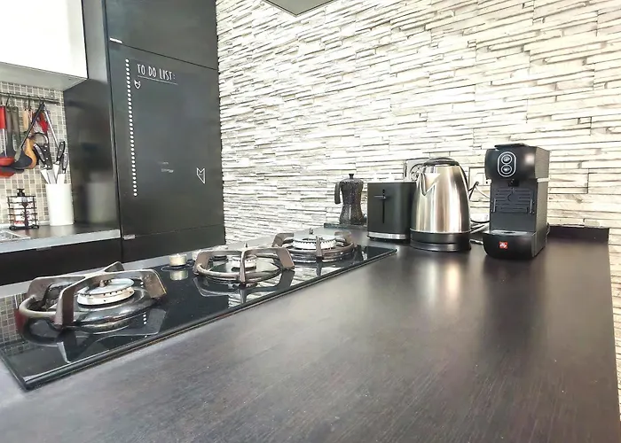 Piramide Charming Flat E Terrace Apartment *