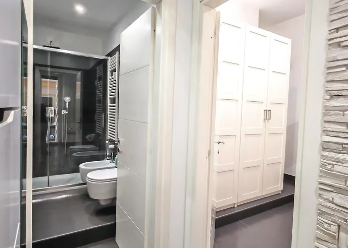 Piramide Charming Flat E Terrace * Rome